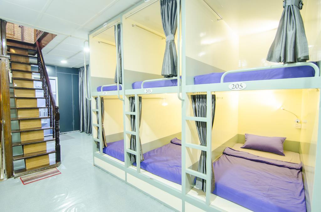 Min Galar Par Hostel Yangon Extérieur photo